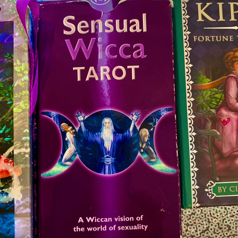 🔮ORACLE ✨ TAROT ✨ CARD READINGS🔮 - Picture 5 of 9